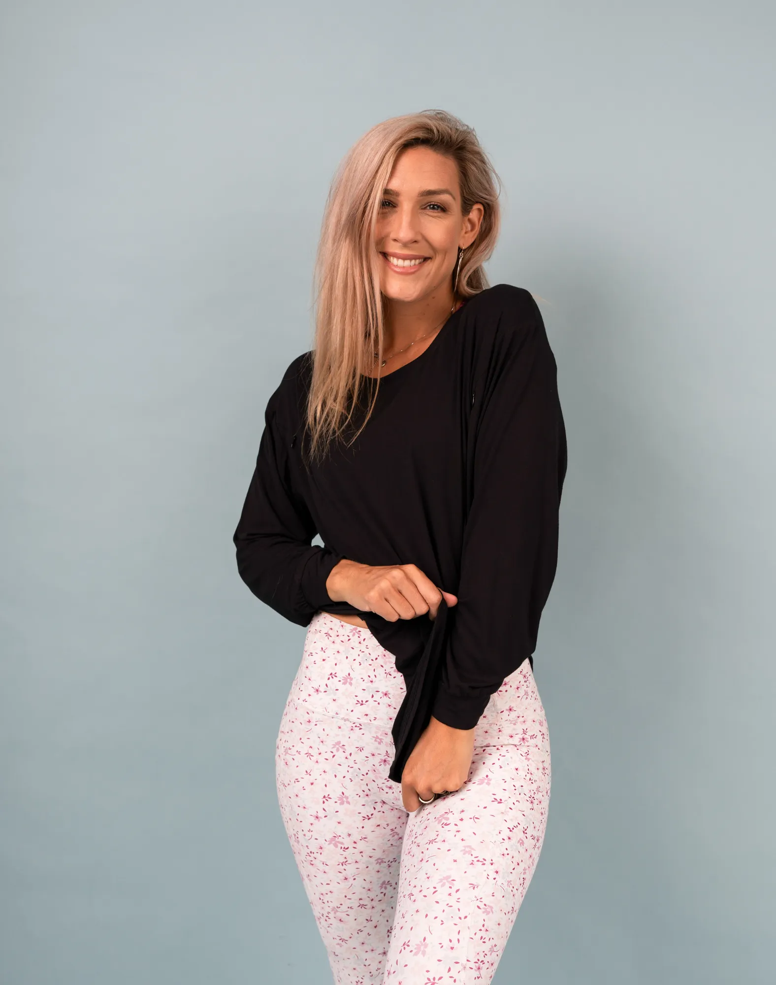 ** CLEARANCE ** Maternity Top - Deluxe Long Sleeve Black