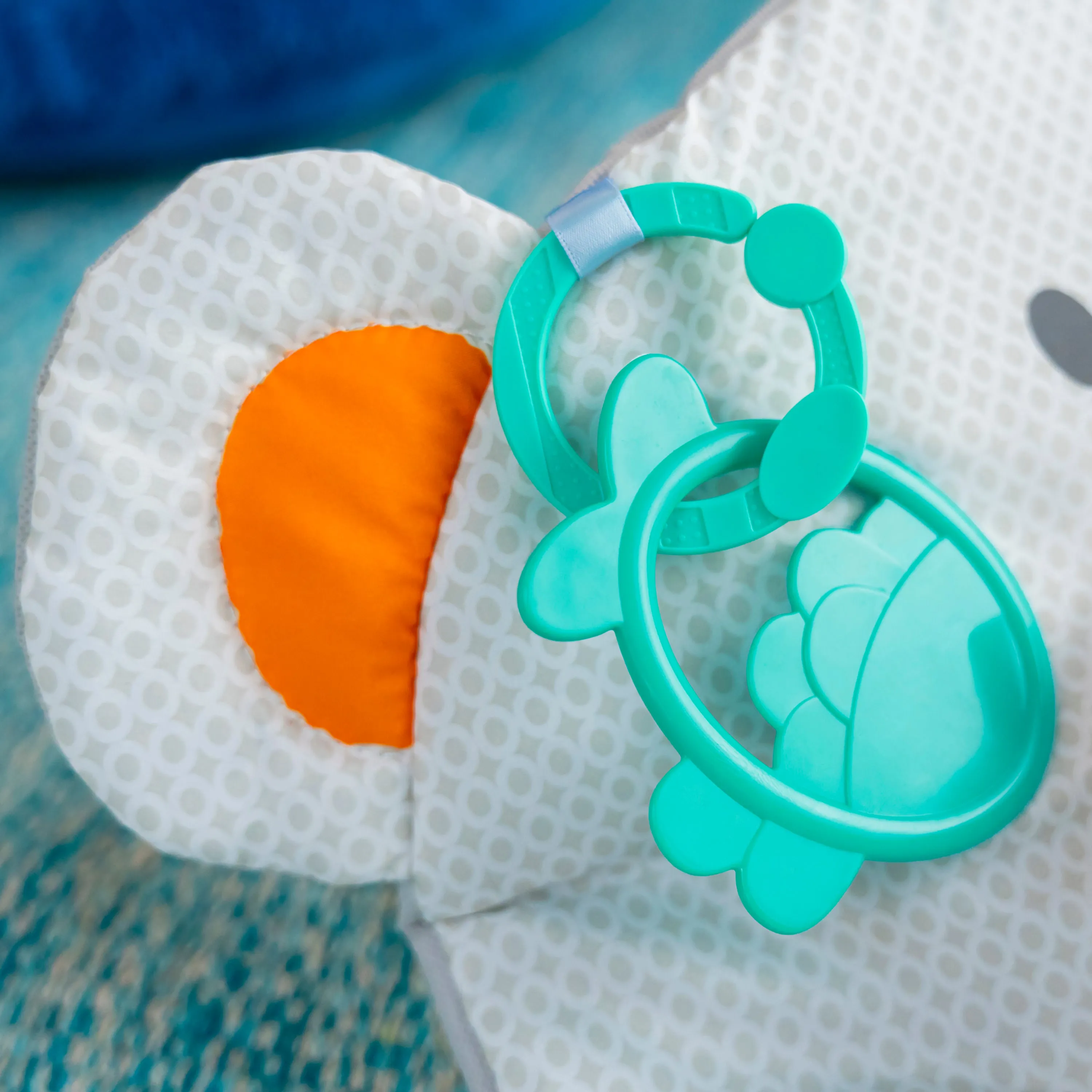 Bright Starts Tummy Time Prop & Play Baby Activity Mat, Polar Bear