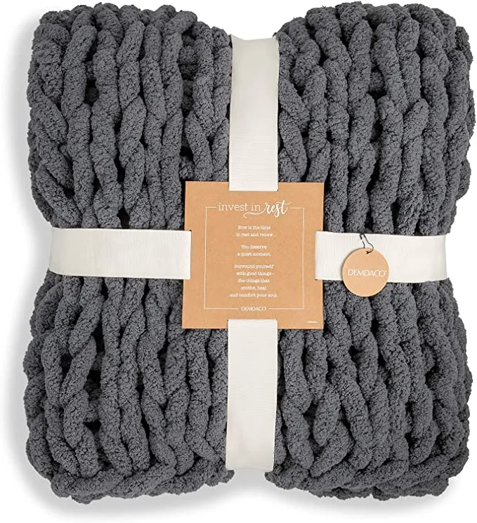 Chunky Throw on Blanket