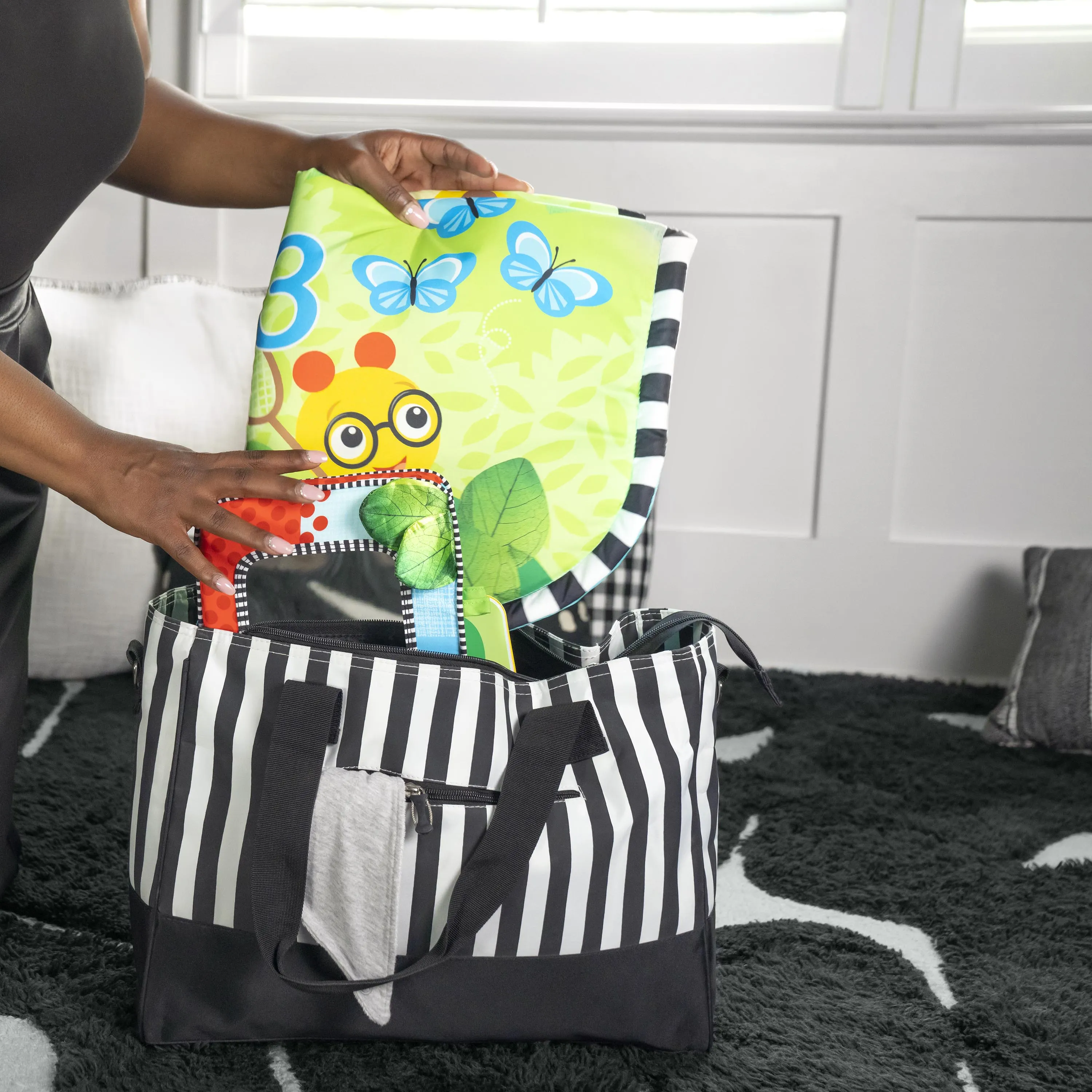 Discovery Garden Tummy Time Mat & Mirror