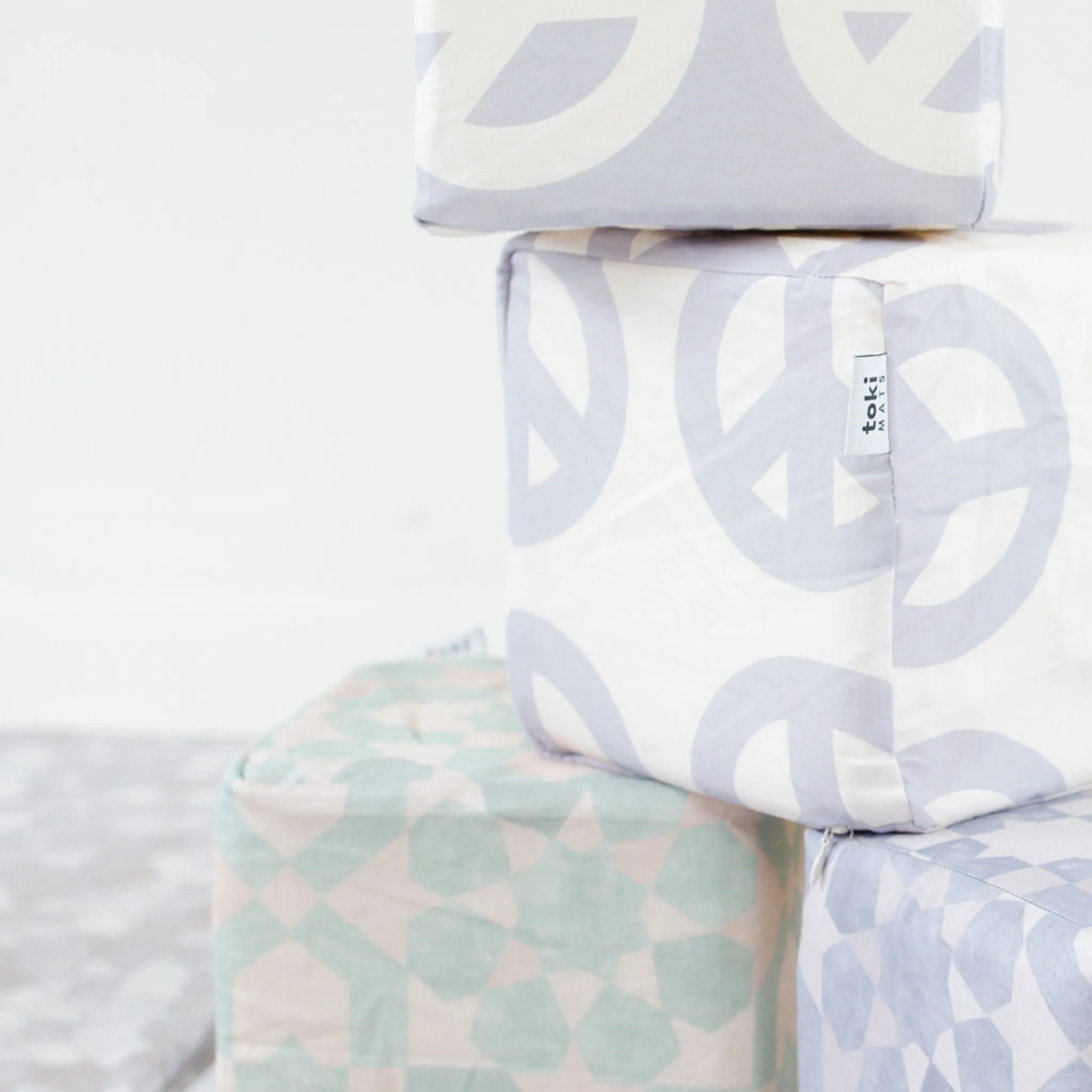 Green Tile Play Cube