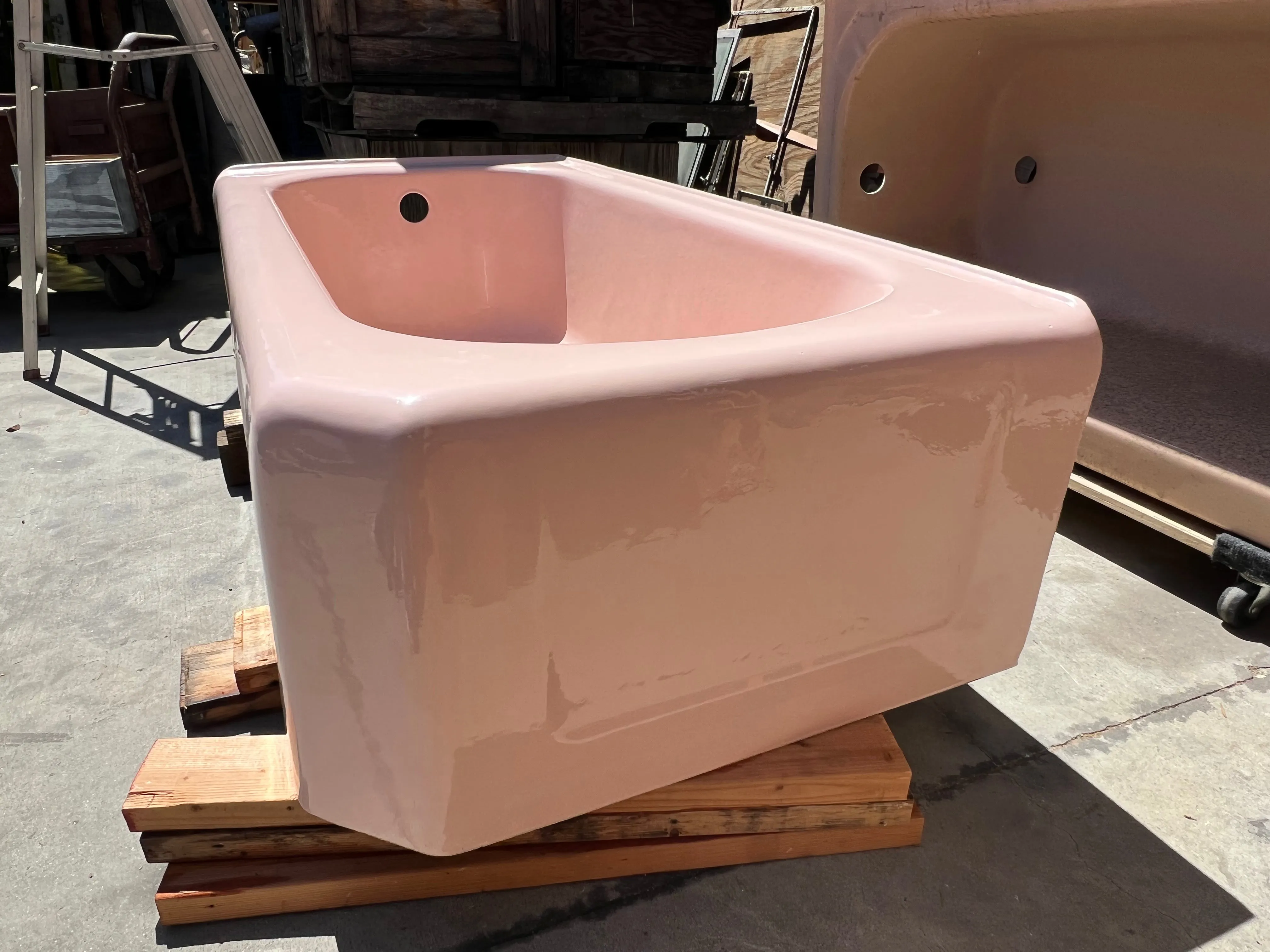 KOHLER BATH (TUB-15)