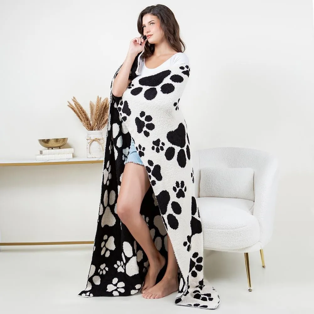 Super Soft Throw Blankets (Ships in 2-3 Weeks)